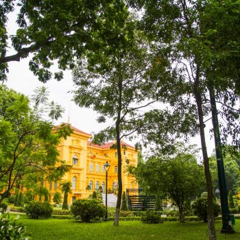 Det smukke præsident paladset i Hanoi